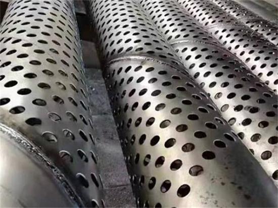 信阳圆孔滤水管厂家